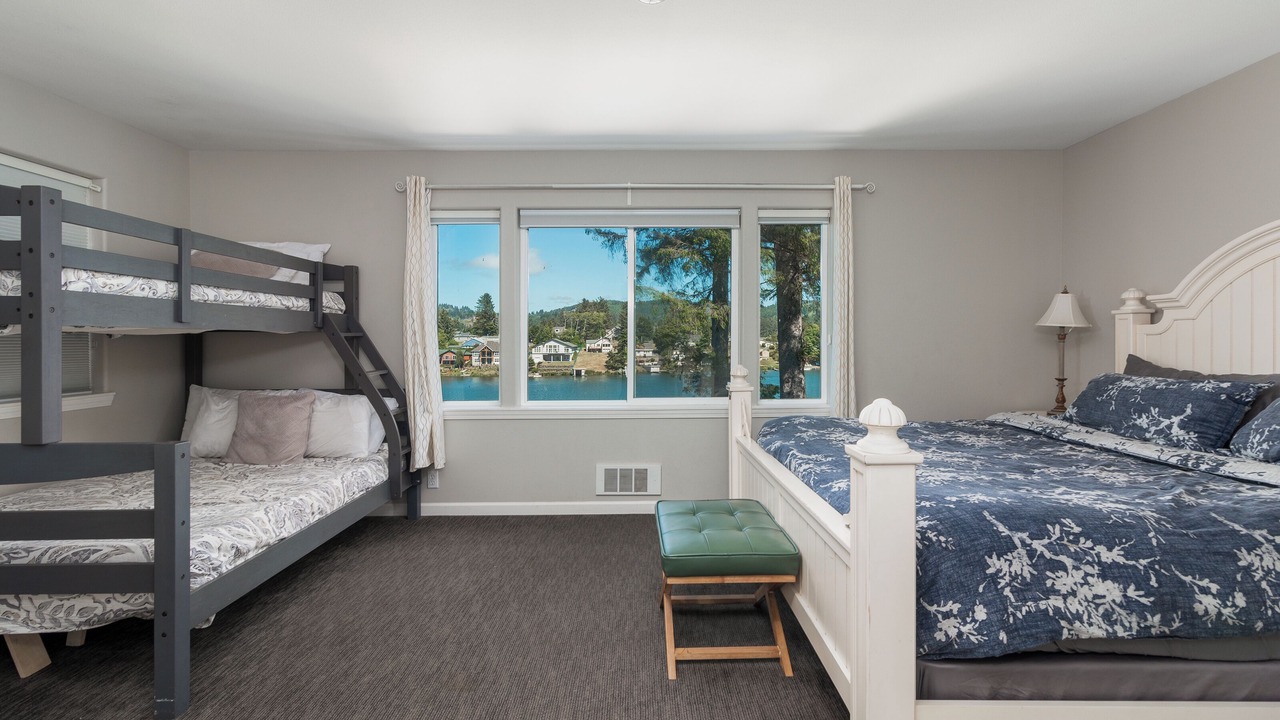 Photo of Bedroom in Otis
