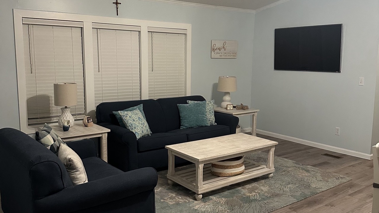Photo of Livingroom in Assateague Pointe