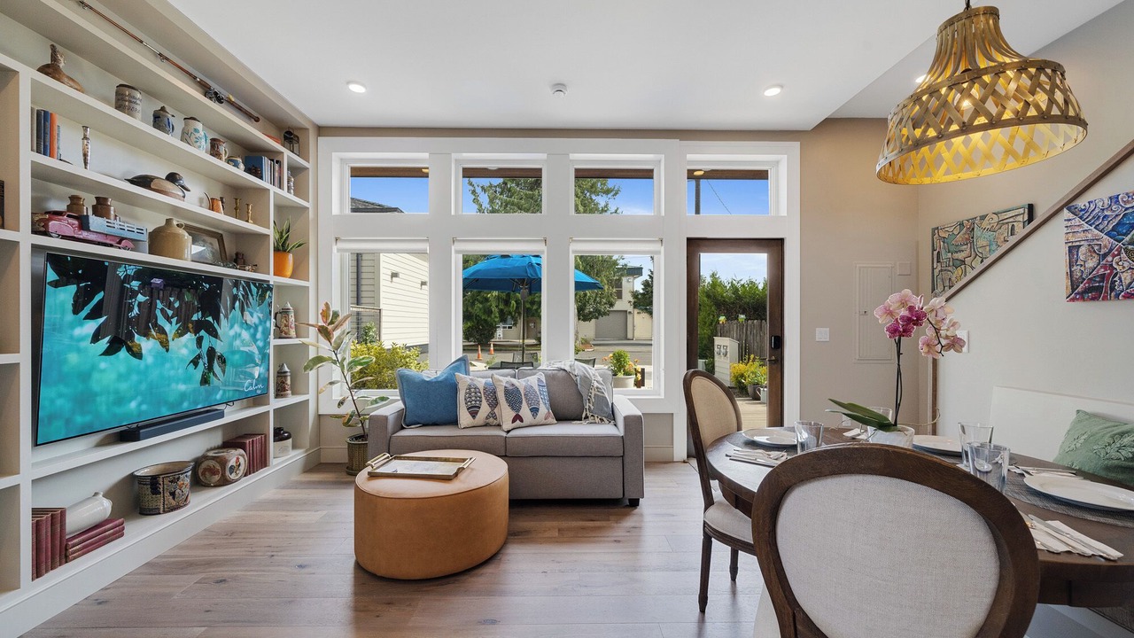 Photo of Livingroom in Tillamook