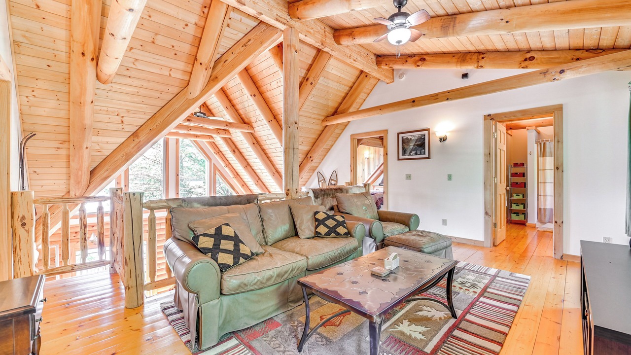 Photo of Livingroom in Corinth