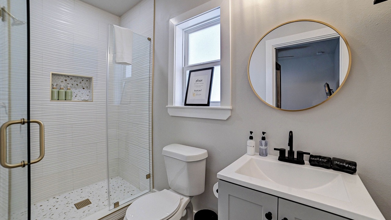 Photo of Bathroom in San Jacinto