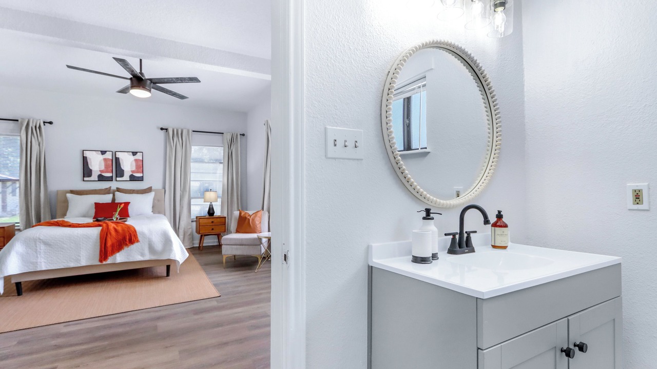 Photo of Bedroom in Harlandale
