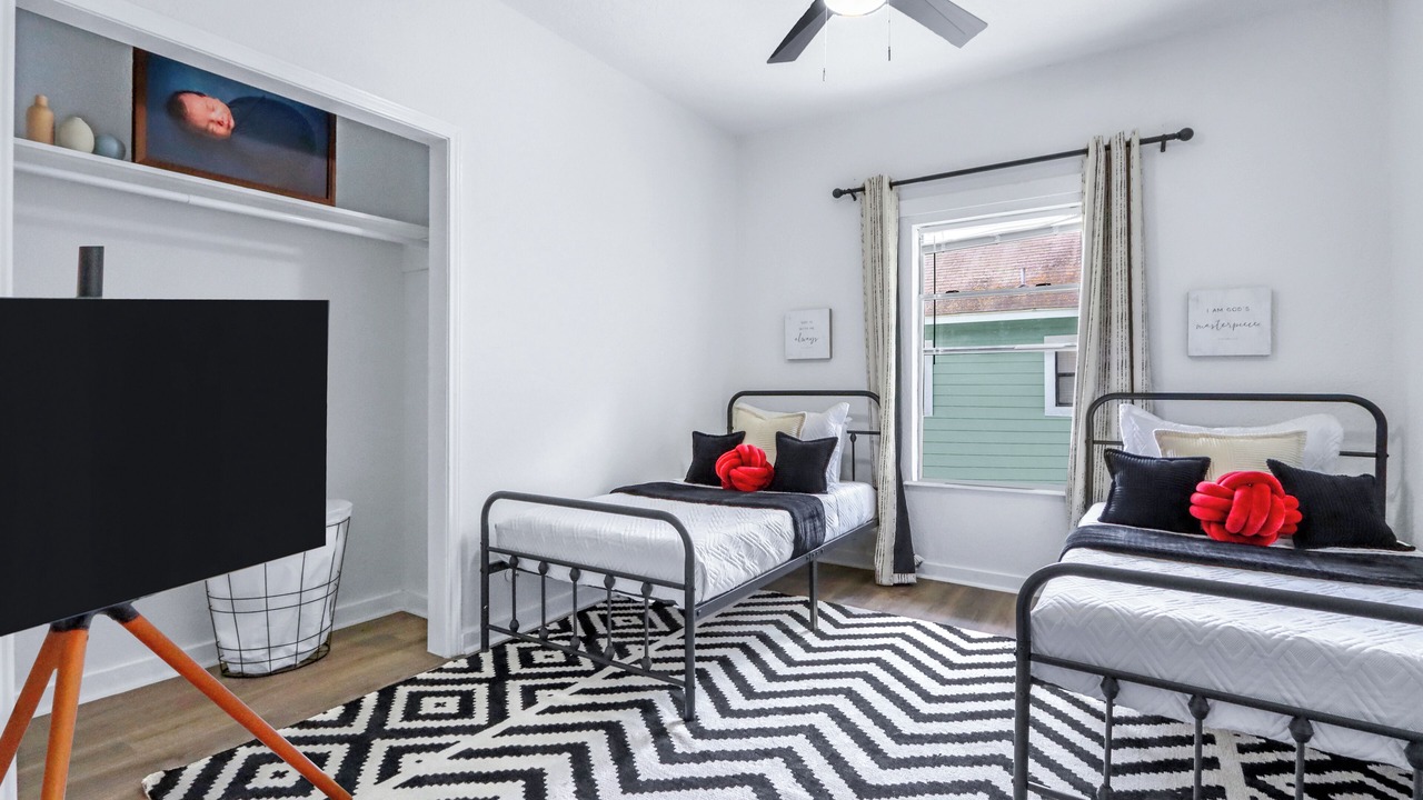 Photo of Bedroom in Harlandale