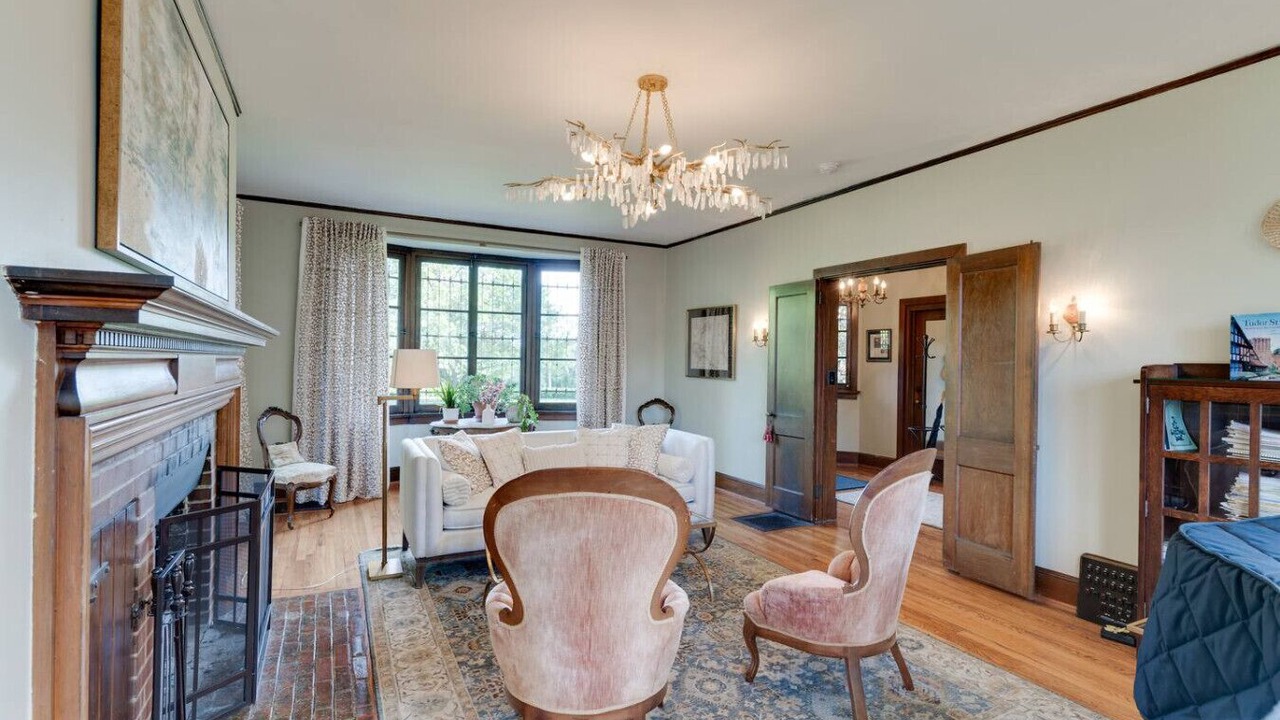 Photo of Livingroom in Inglewood
