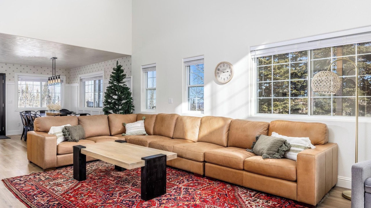 Photo of Livingroom in Brian Head