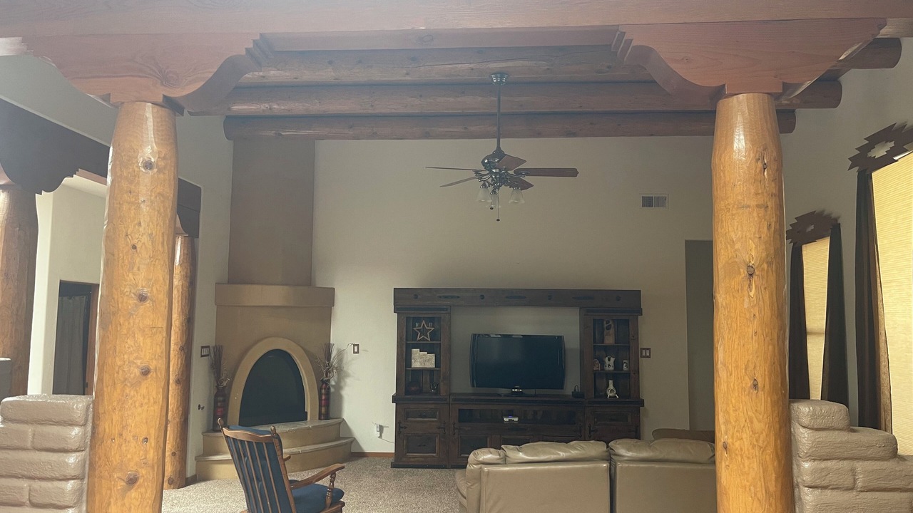 Photo of Livingroom in Rio Rancho