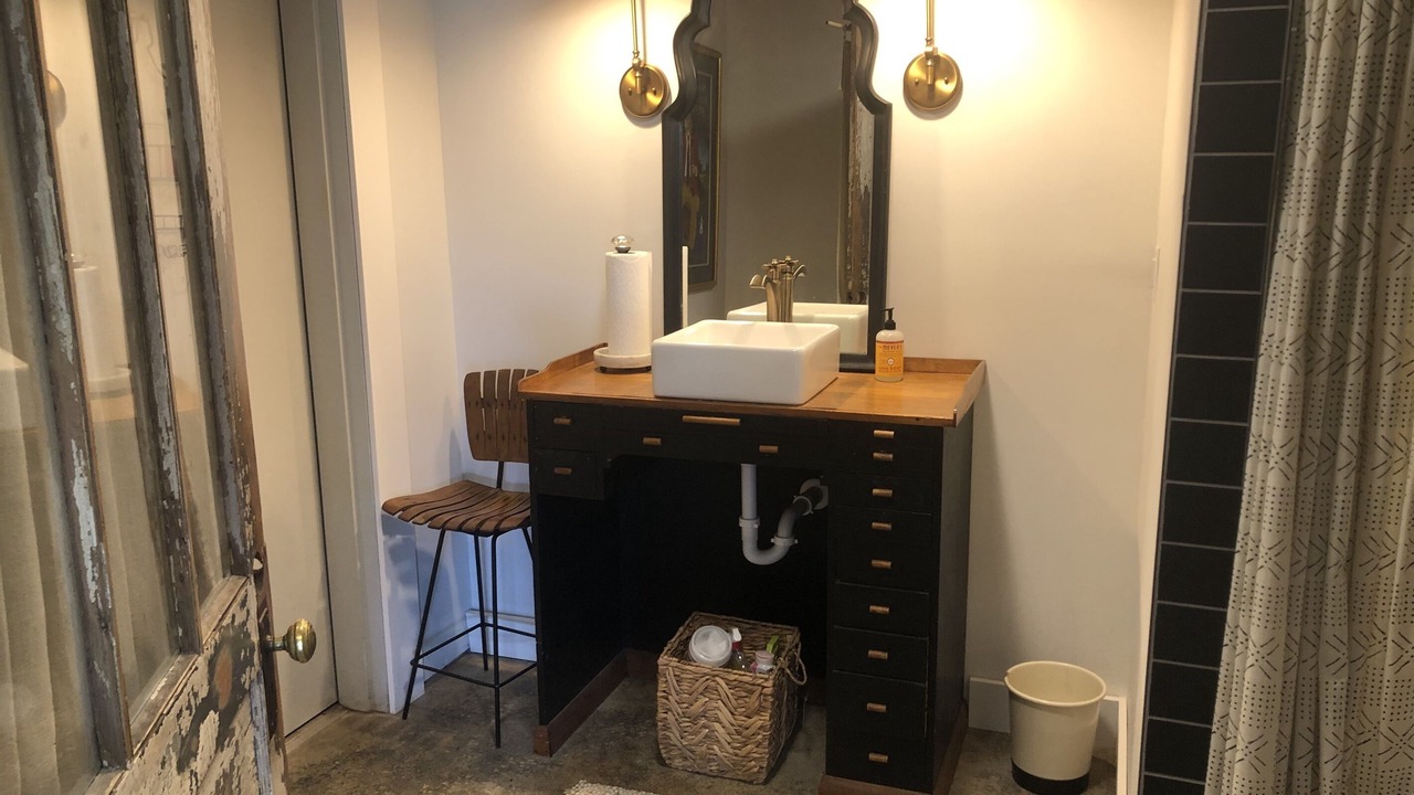 Photo of Bathroom in Montevallo