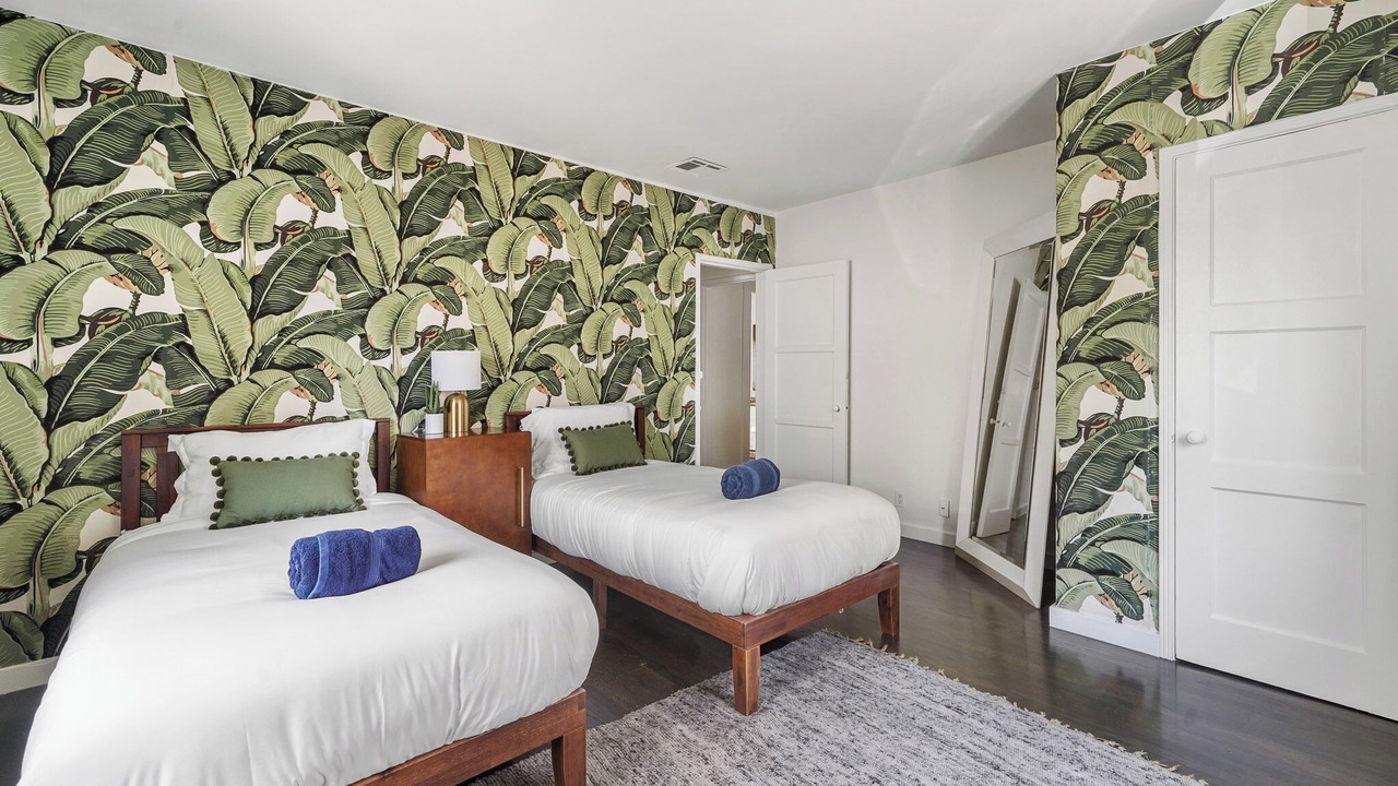 Photo of Bedroom in Hollywood