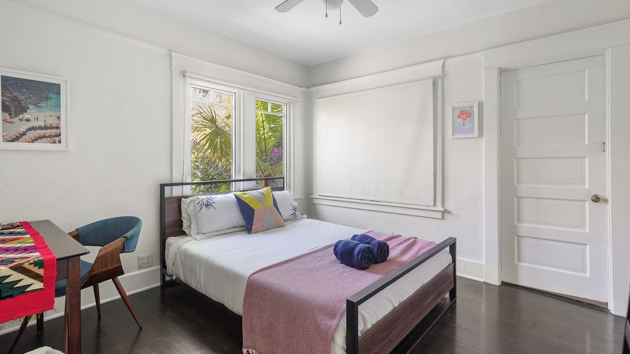 Photo of Bedroom in Hollywood