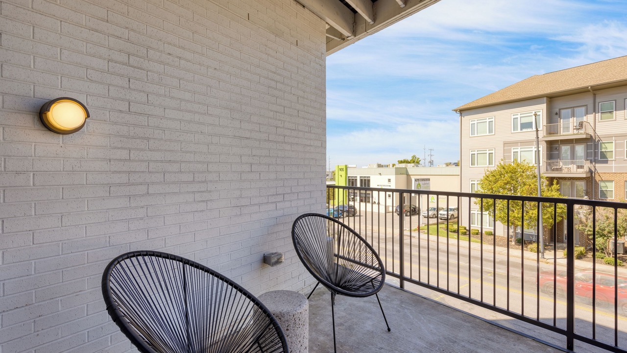 Photo of Patio Balcony in Historic Edgefield