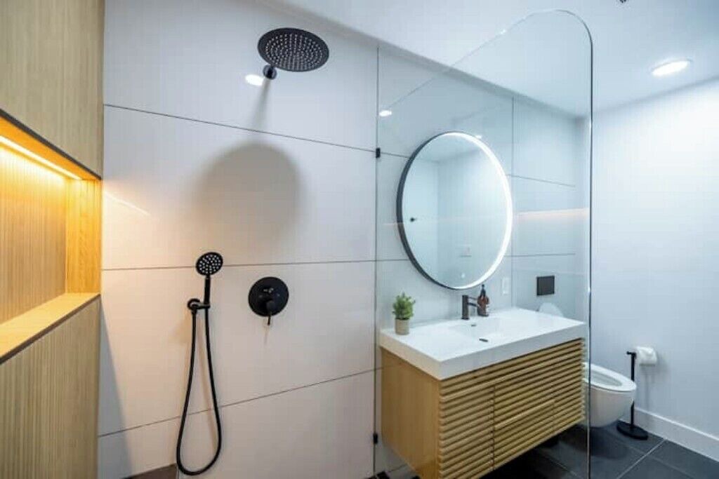 Photo of Bathroom in Stone Canyon