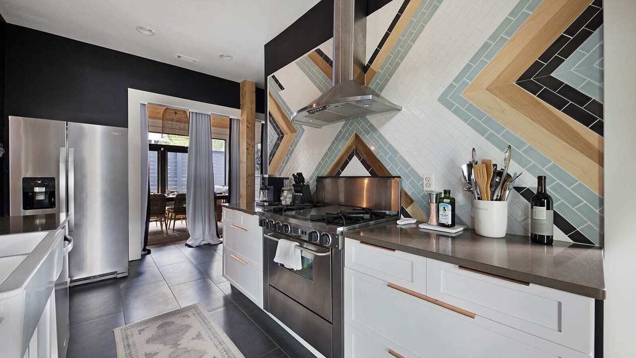 Photo of Kitchen in 12 South