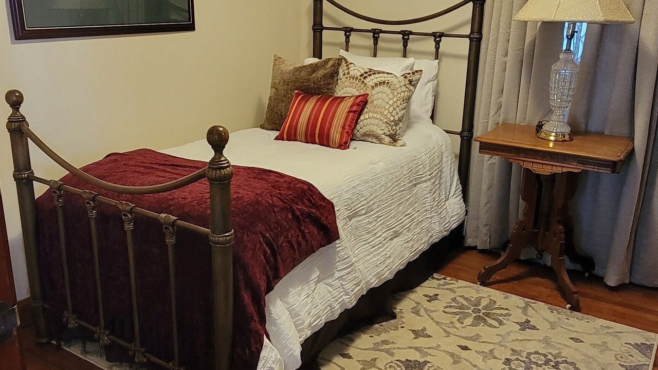Photo of Bedroom in Bardwell