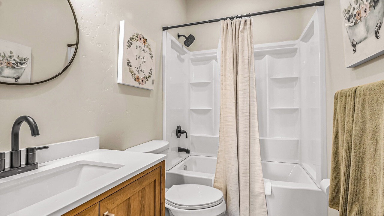 Photo of Bathroom in Fruita