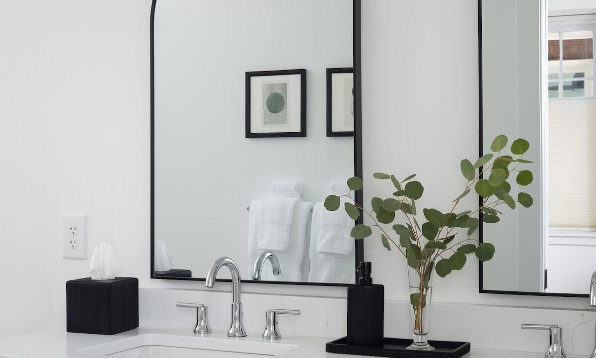 Photo of Bathroom in Wesley Heights