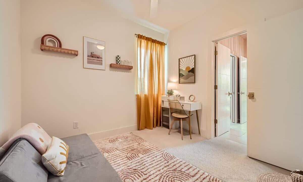 Photo of Bedroom in Georgetown