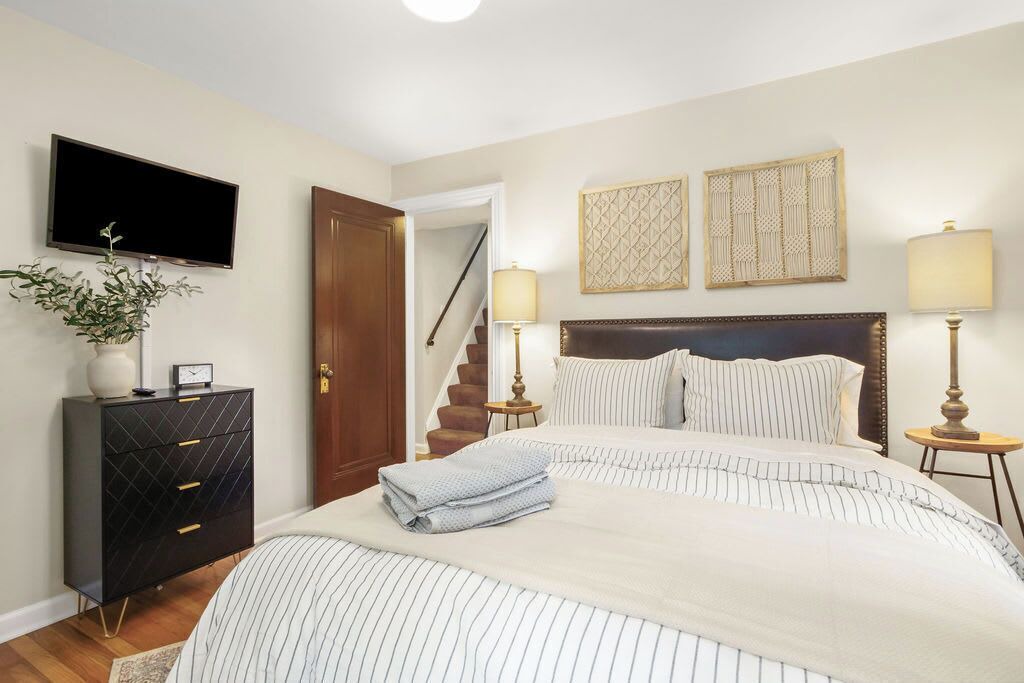 Photo of Bedroom in Cleveland