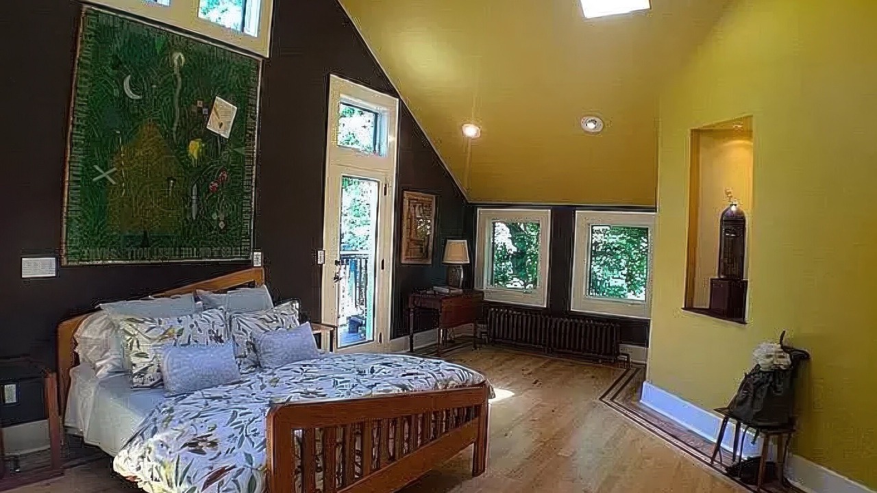 Photo of Bedroom in Whittier