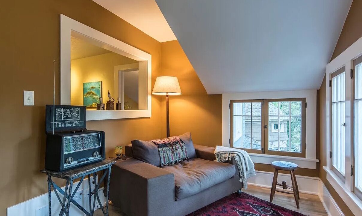 Photo of Livingroom in Whittier