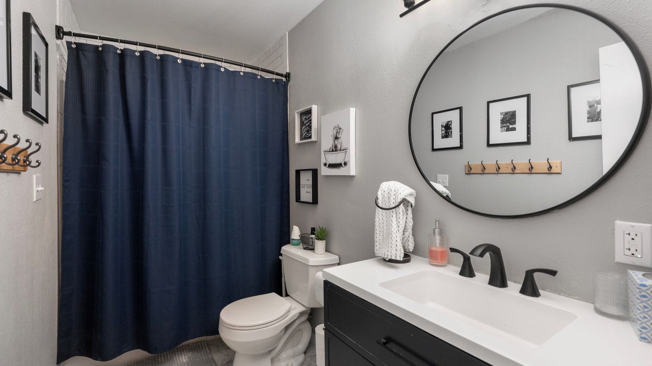 Photo of Bathroom in Grand Lake