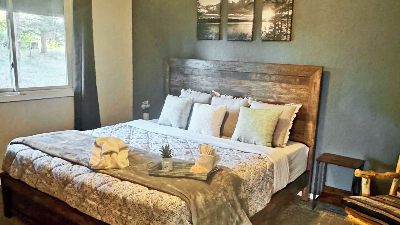Photo of Bedroom in Grand Lake