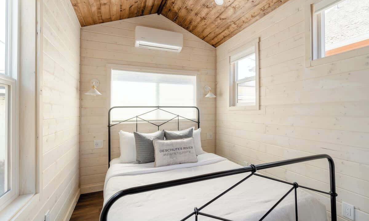 Photo of Bedroom in Alberta Arts District