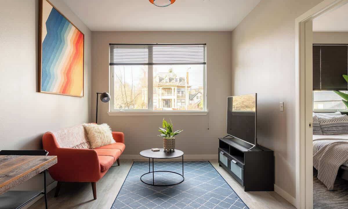 Photo of Livingroom in Ladd's Addition