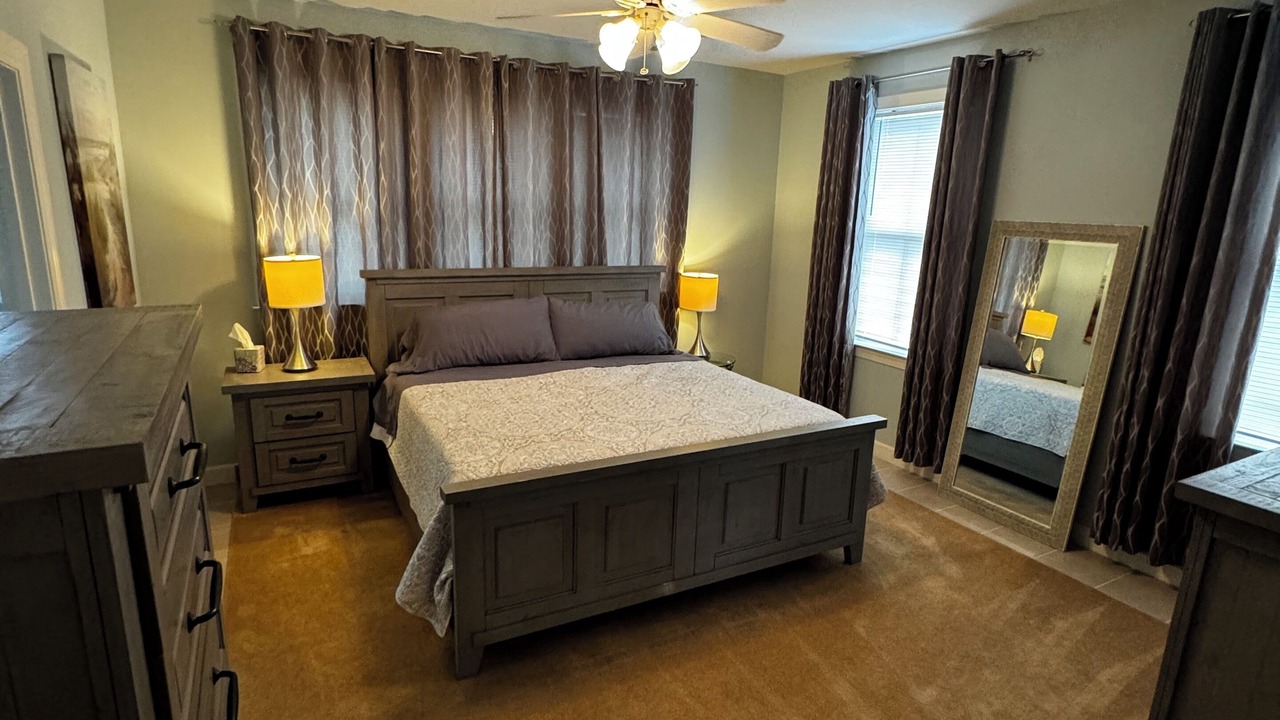 Photo of Bedroom in Sunset Island