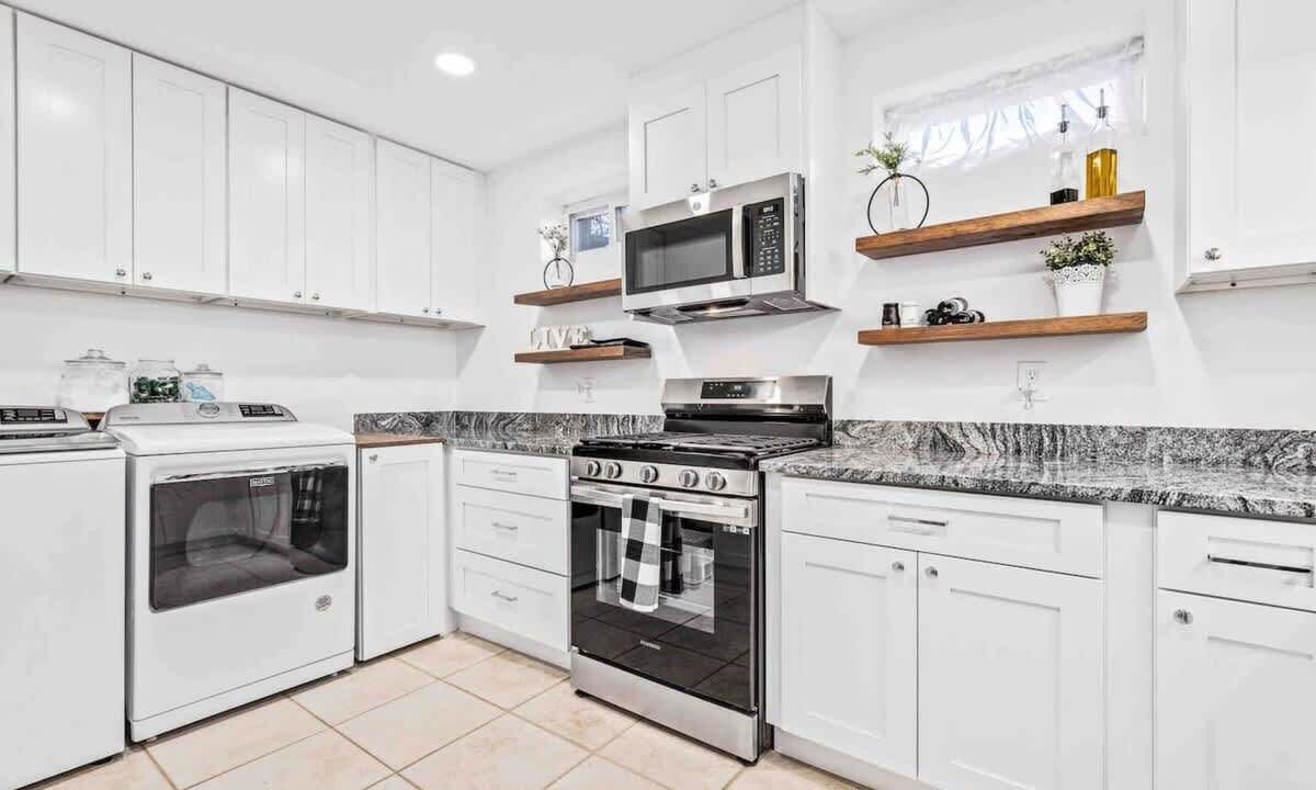 Photo of Kitchen in Edgewater