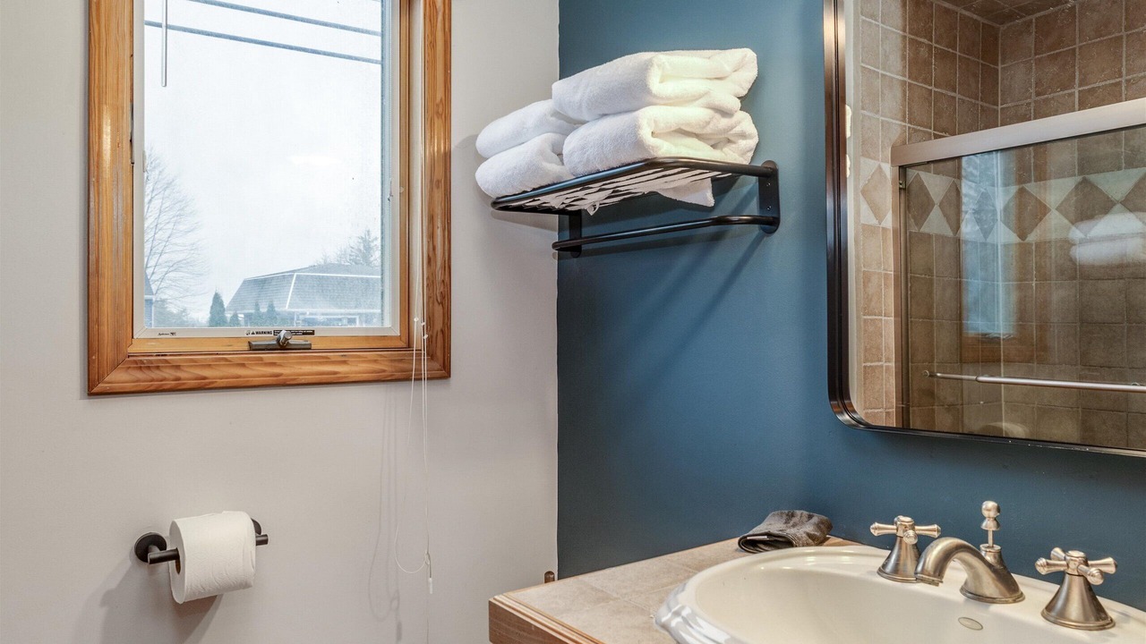 Photo of Bathroom in Lake Orion