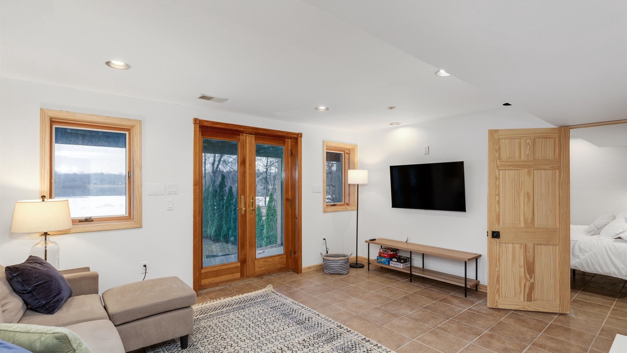 Photo of Livingroom in Lake Orion