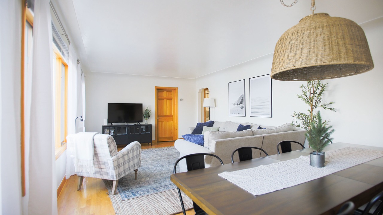 Photo of Livingroom in Lake Orion