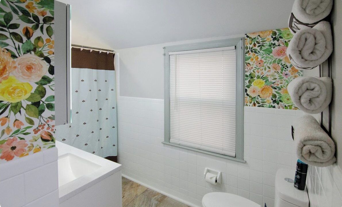 Photo of Bathroom in Eggertsville