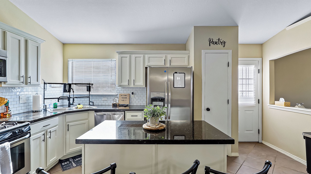 Photo of Kitchen in Biggs Field