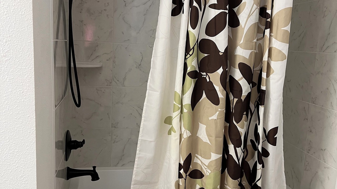 Photo of Bathroom in Alamogordo