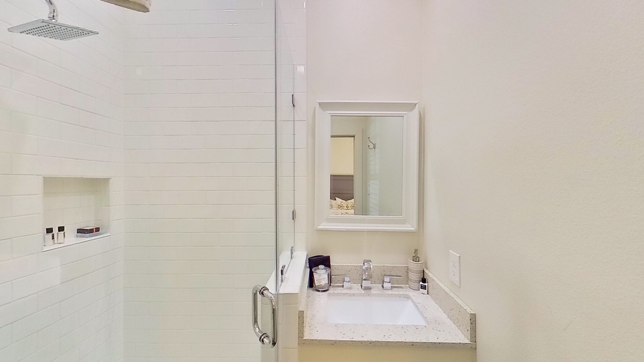 Photo of Bathroom in Arp