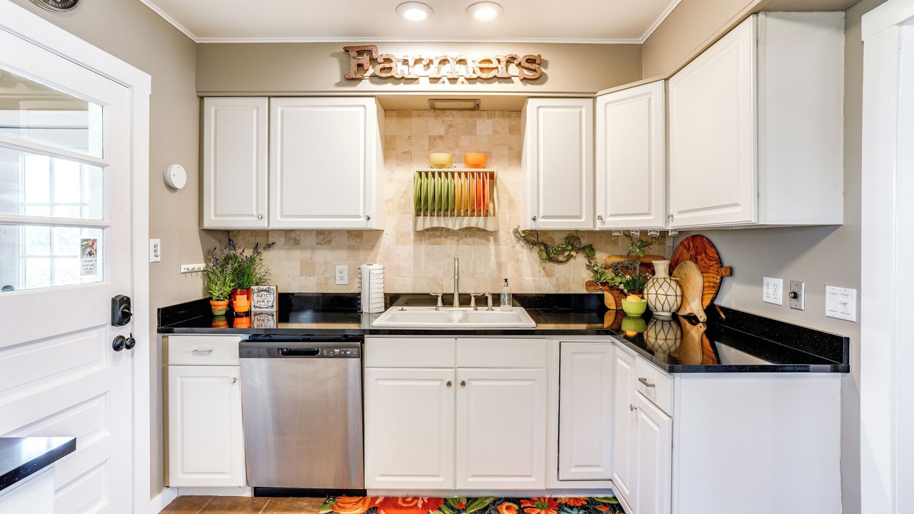Photo of Kitchen in Paw Paw