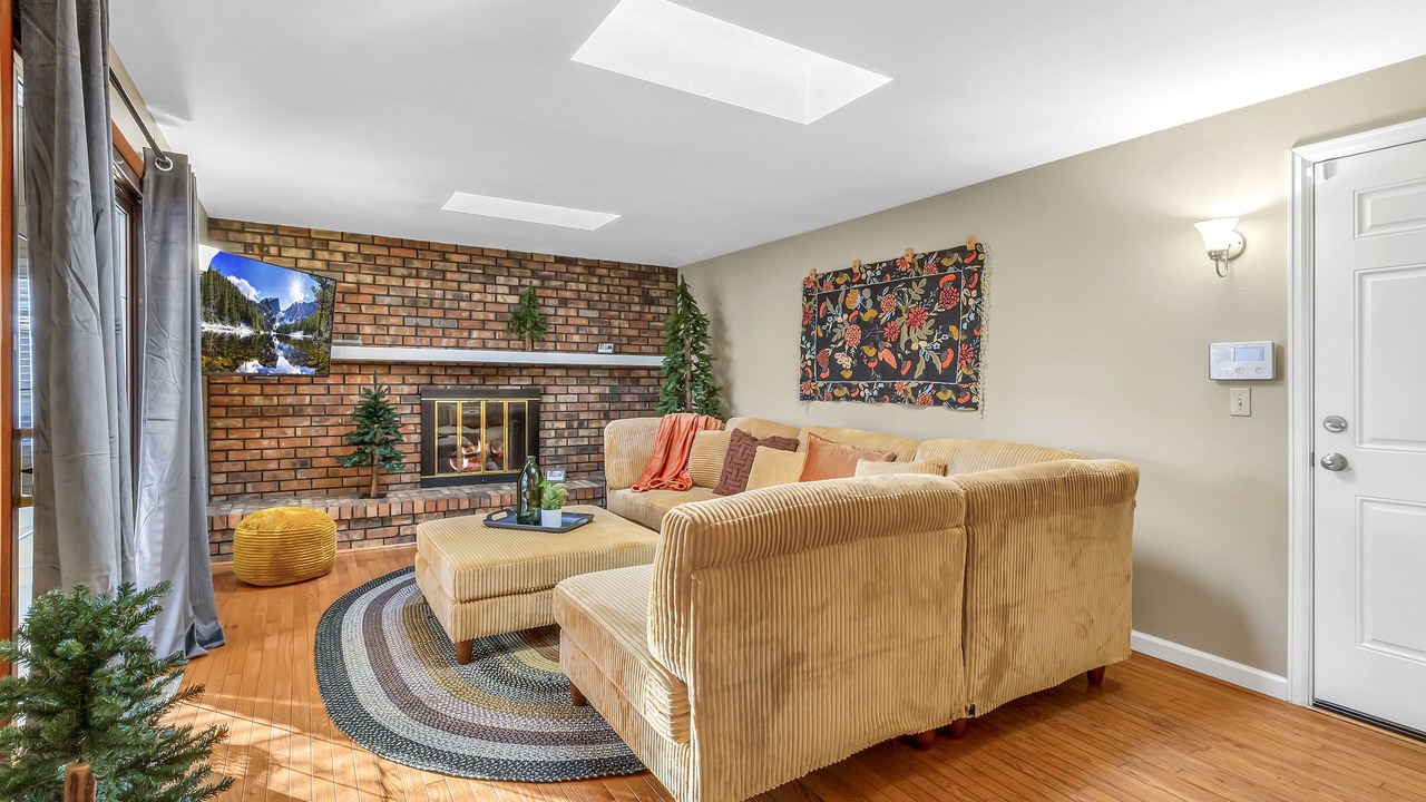 Photo of Livingroom in Northwest Arvada