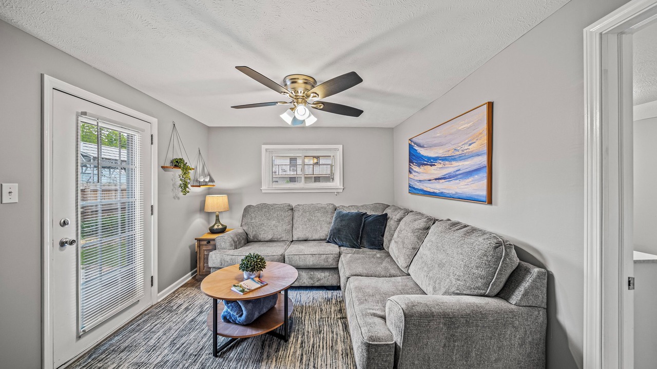 Photo of Livingroom in Geneva-on-the-Lake
