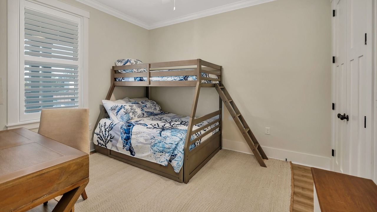 Photo of Bedroom in Jekyll Island