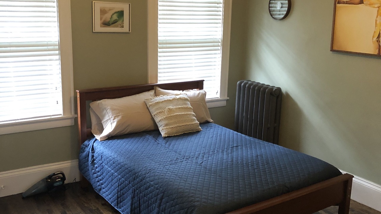 Photo of Bedroom in Swampscott