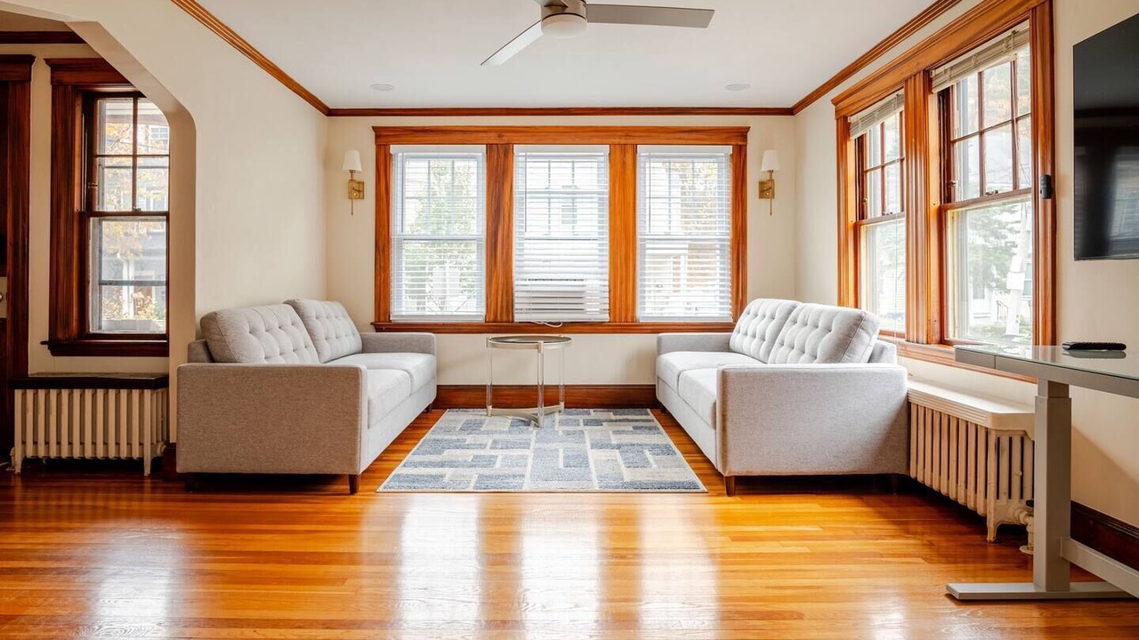 Photo of Livingroom in Commonwealth