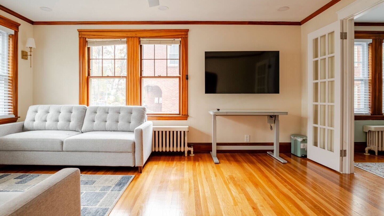 Photo of Livingroom in Commonwealth
