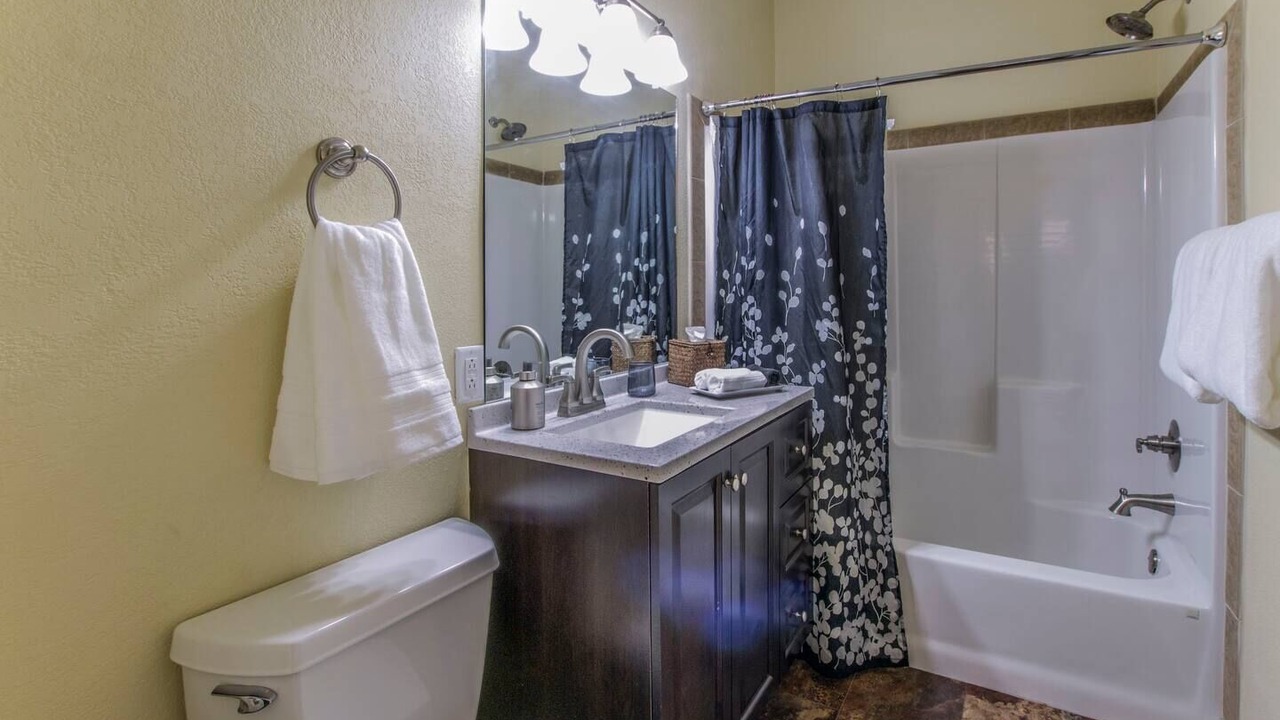 Photo of Bathroom in Lacy-Lakeview