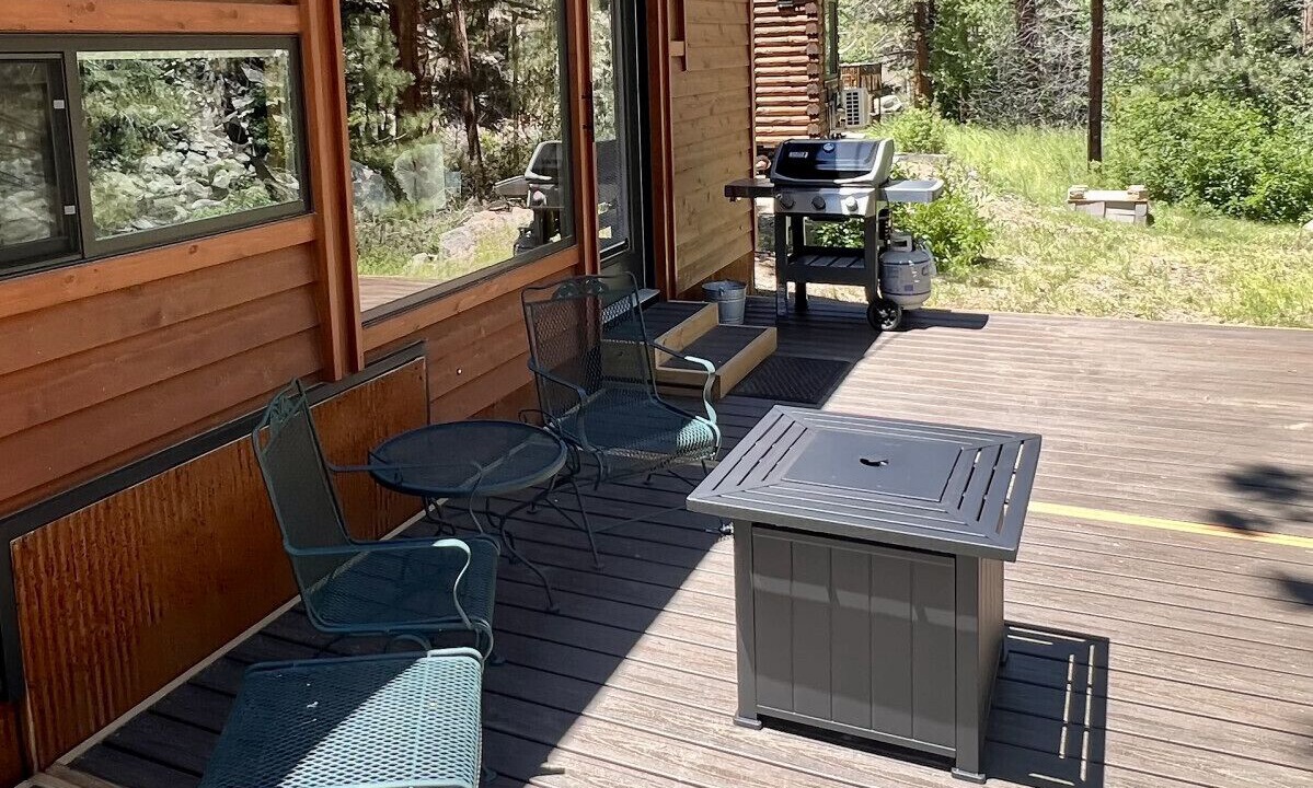 Photo of Outdoor in Drake