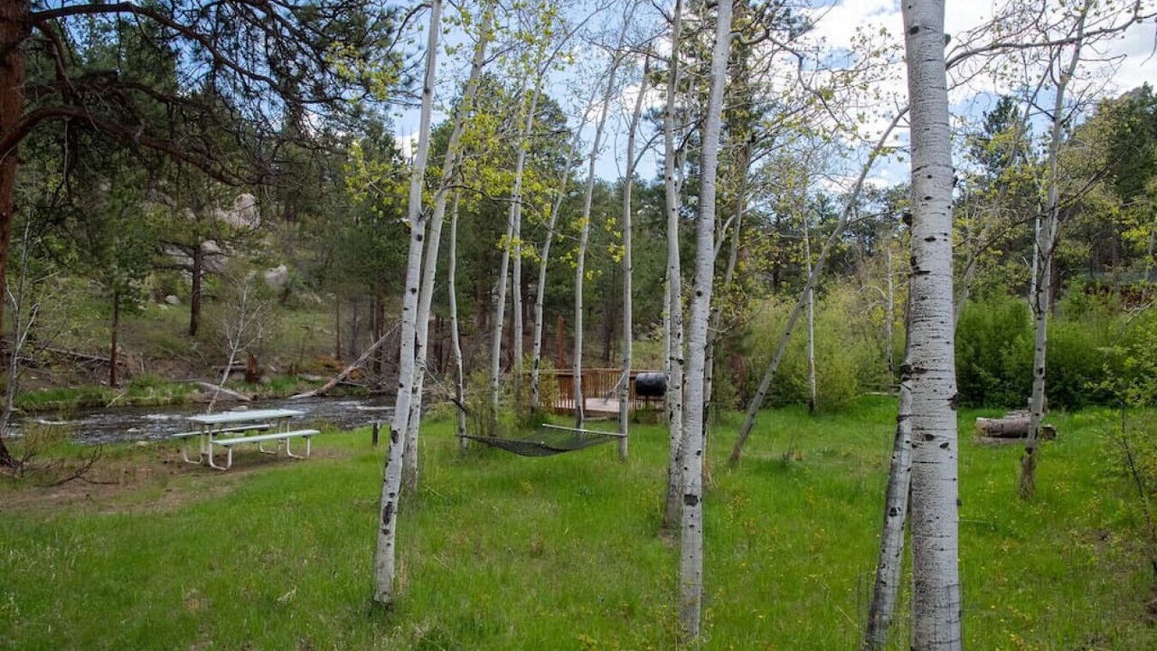 Photo of Outdoor in Drake