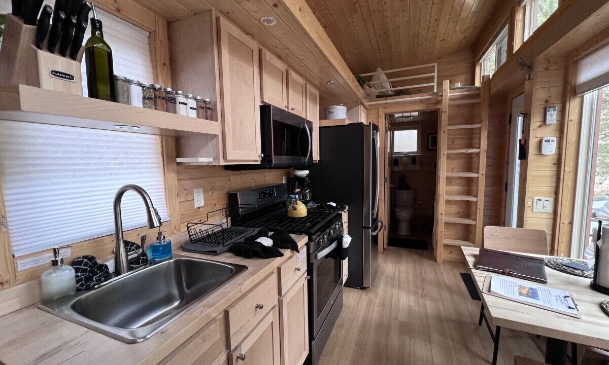 Photo of Kitchen in Drake