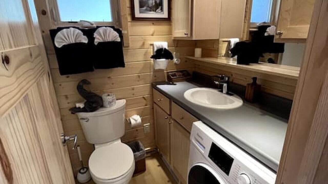 Photo of Bathroom in Drake