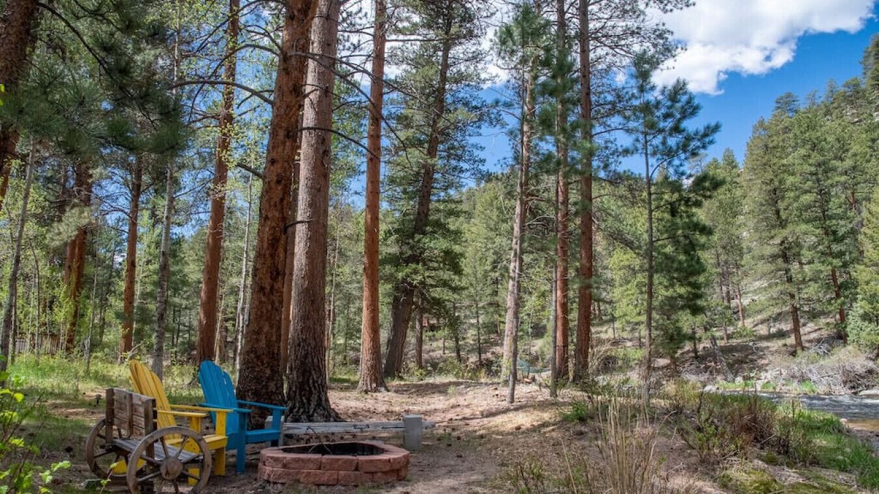 Photo of Outdoor in Drake