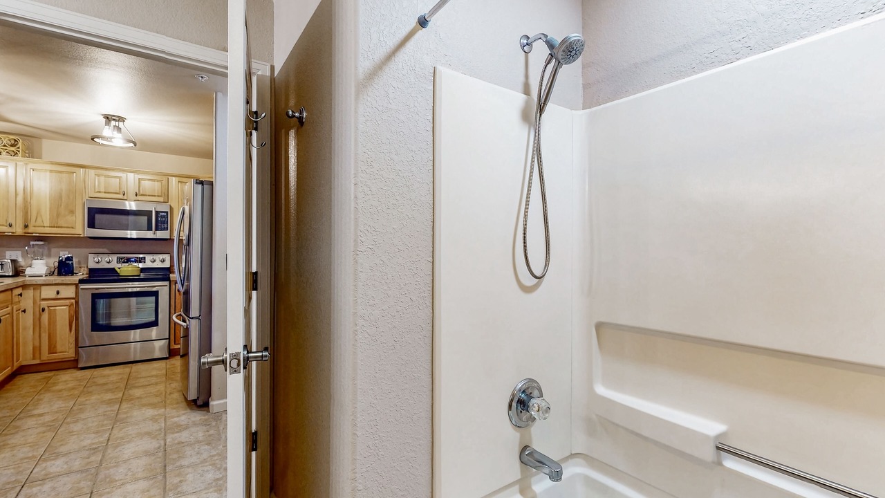 Photo of Bathroom in Fraser